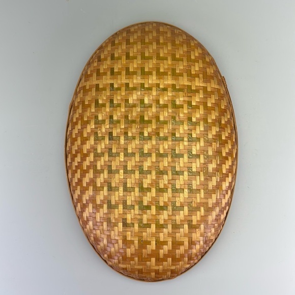 Vintage Woven Bamboo Basket Tray - Picture 7 of 8